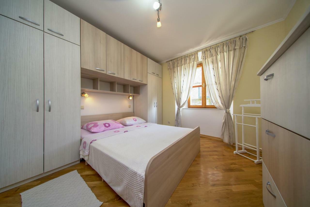 Apartment Stara Kuca Mali Ston Exteriör bild