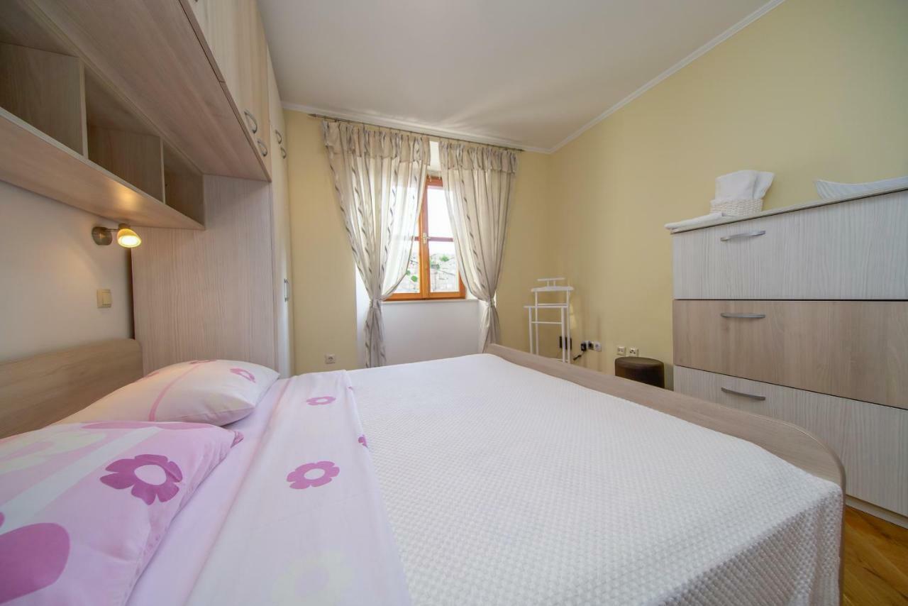 Apartment Stara Kuca Mali Ston Exteriör bild